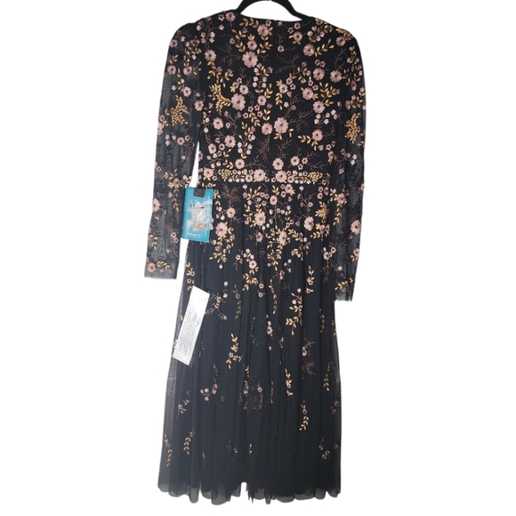 MAC DUGGAL Floral Embroidered Dress - Picture 7 of 11